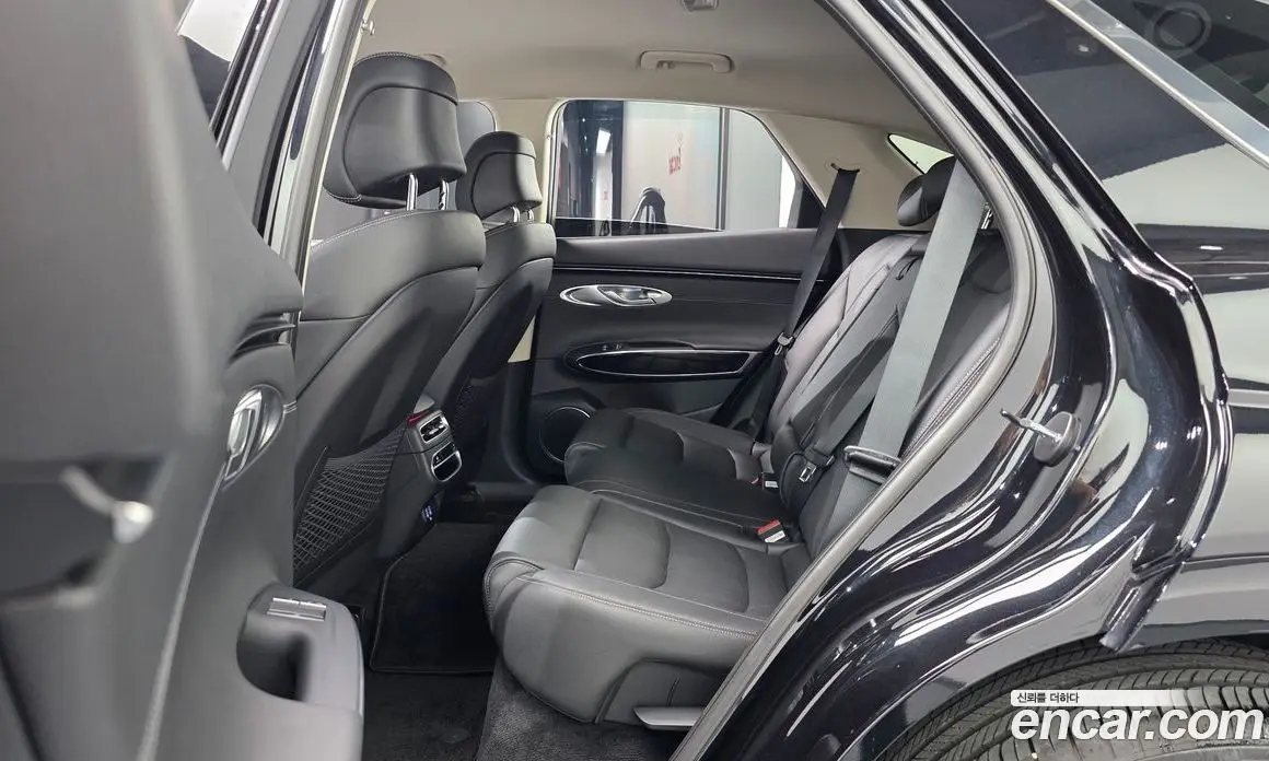 Genesis GV70 2022 2.5 автомат (гидро), фото 17