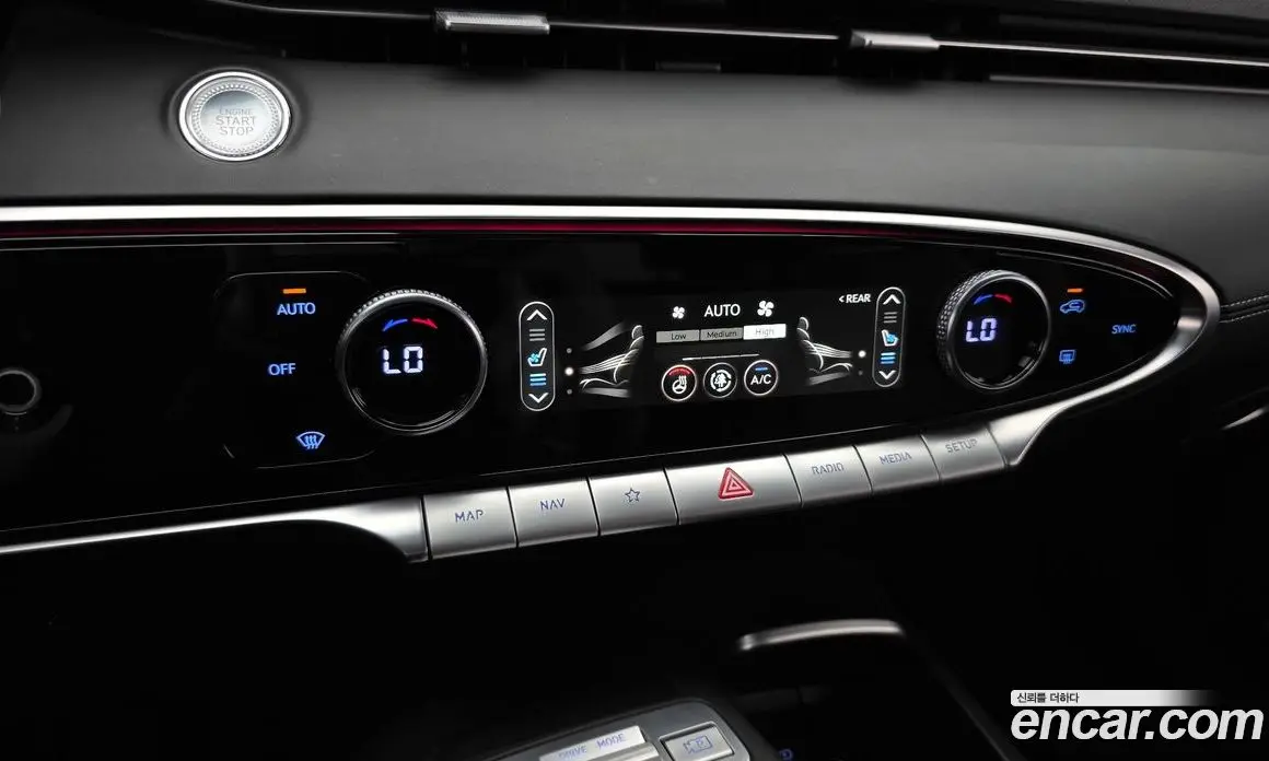 Genesis GV70 2022 2.5 автомат (гидро), фото 23