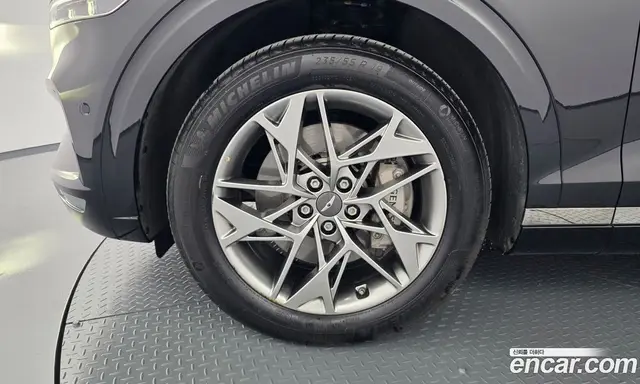 Genesis GV70 2022 2.5 автомат (гидро), миниатюра 4