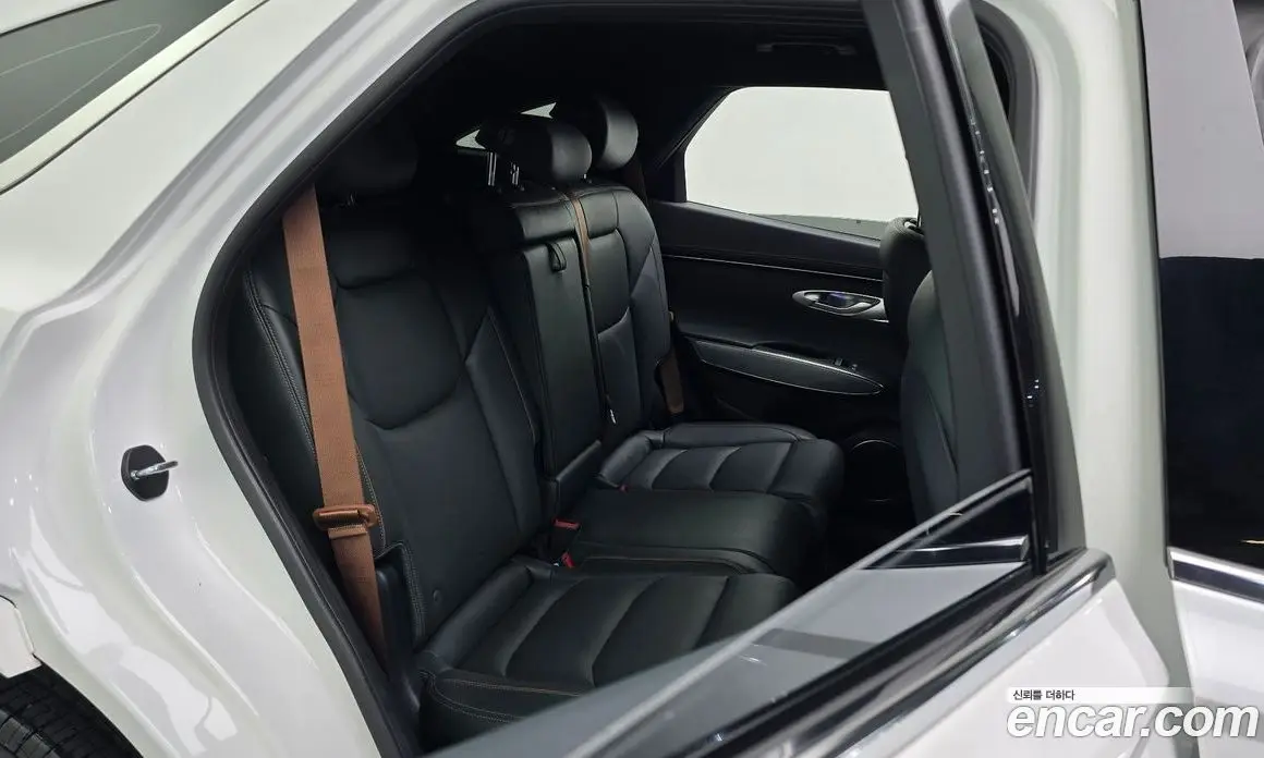 Genesis GV70 2023 2.5 автомат (гидро), фото 16