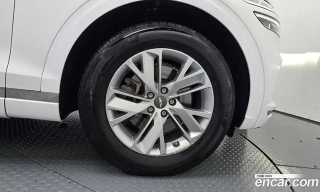 Genesis GV70 2023 2.5 автомат (гидро), миниатюра 7