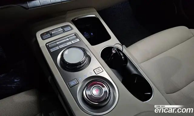 Genesis GV70 2023 2.5 автомат (гидро), миниатюра 12