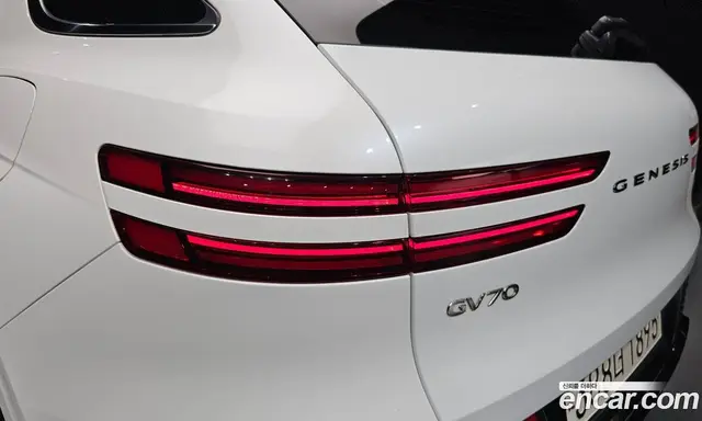 Genesis GV70 2023 2.5 автомат (гидро), миниатюра 9