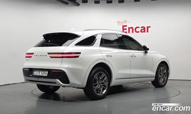 Genesis GV70 2023 2.2 автомат (гидро), миниатюра 2