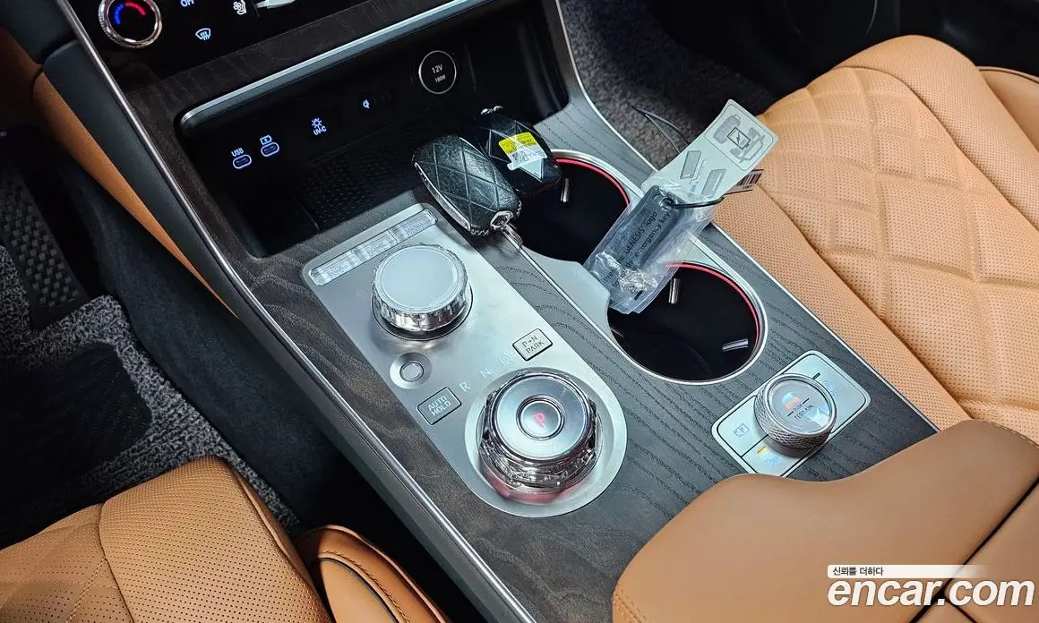 Genesis GV80 2025 2.5 автомат (гидро), фото 12