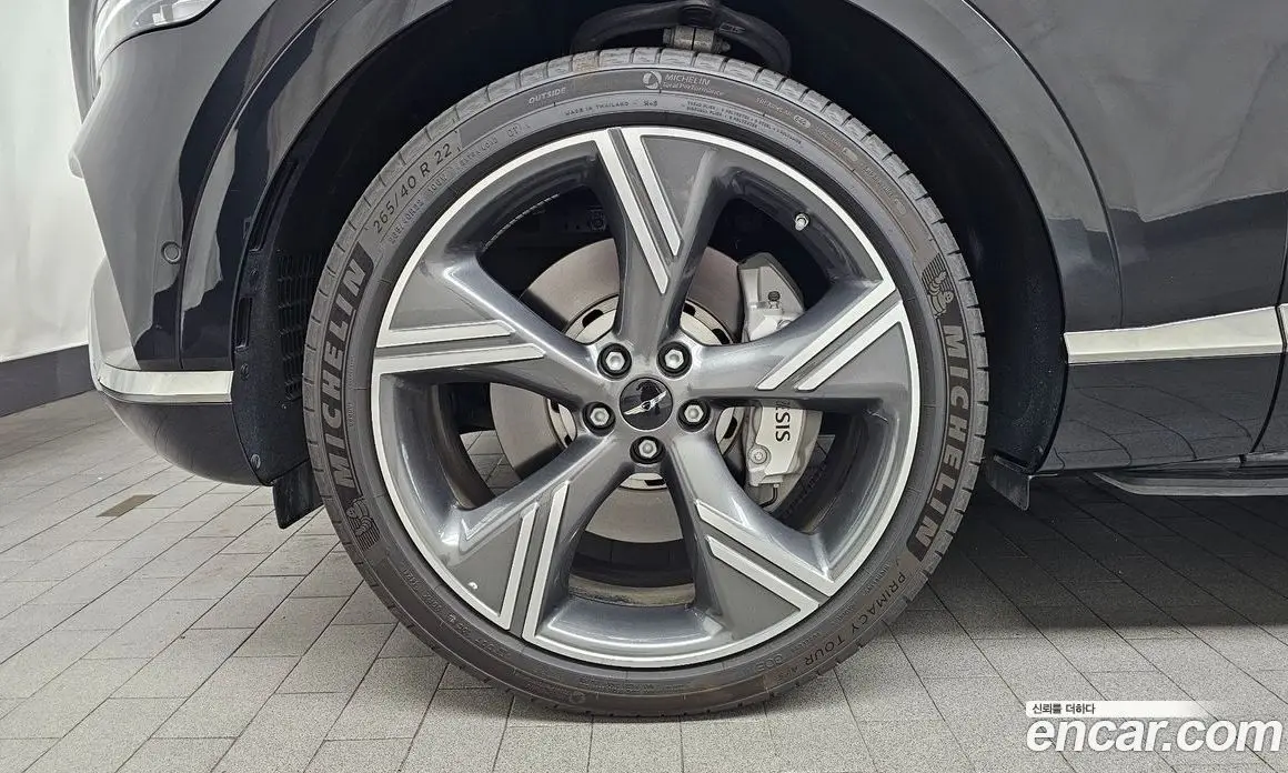 Genesis GV80 2025 2.5 автомат (гидро), фото 5