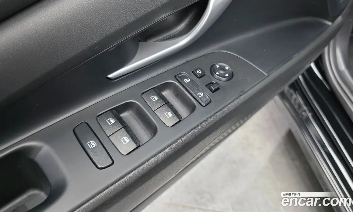 Hyundai Avante 2022 1.6 автомат (гидро), фото 13