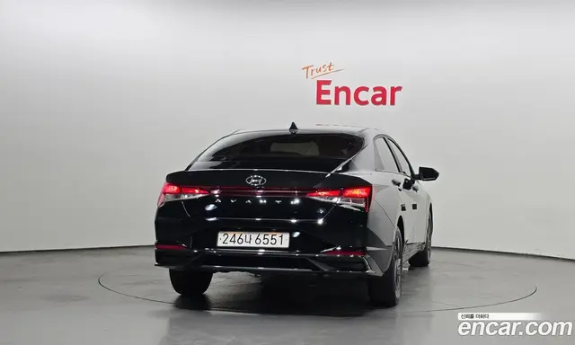 Hyundai Avante 2022 1.6 автомат (гидро), миниатюра 4