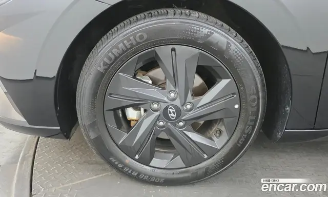 Hyundai Avante 2022 1.6 автомат (гидро), миниатюра 5