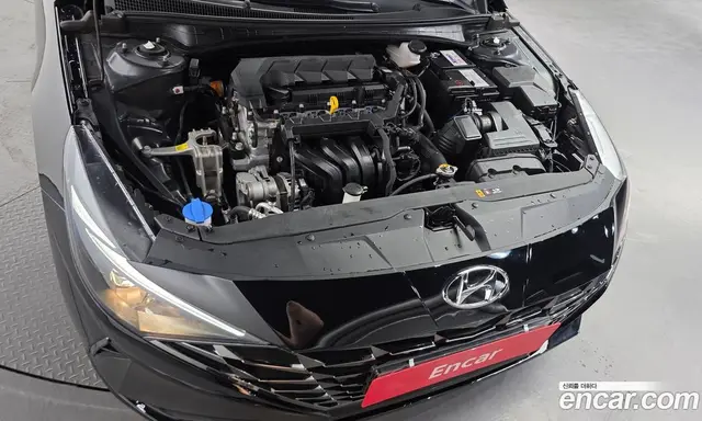 Hyundai Avante 2022 1.6 автомат (гидро), миниатюра 6