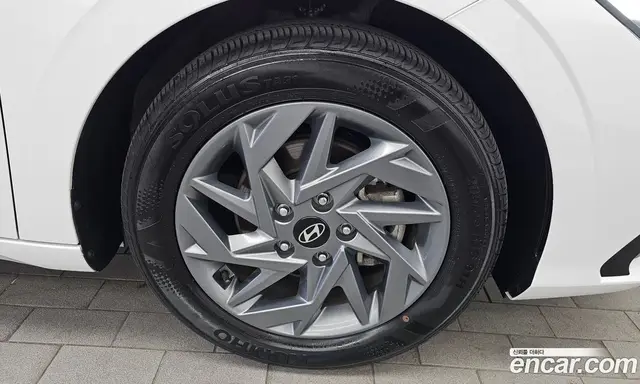 Hyundai Avante 2023 1.6 автомат (гидро), миниатюра 7