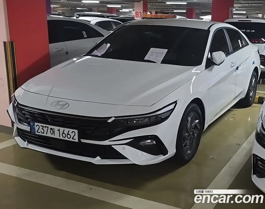 Hyundai Avante 2026 1.6 автомат (гидро), фото 9