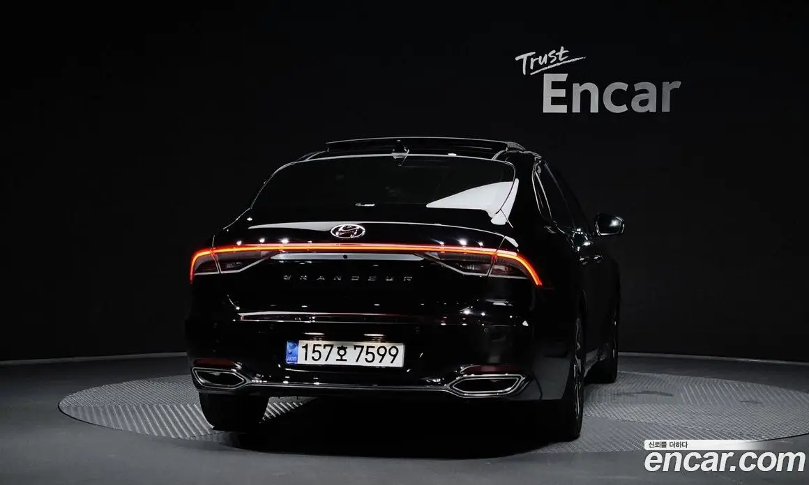 Hyundai Grandeur 2022 2.4 автомат (гидро), фото 4