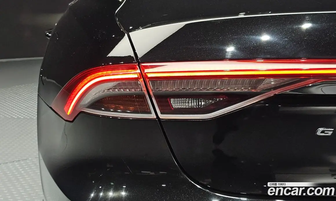 Hyundai Grandeur 2022 2.4 автомат (гидро), фото 9