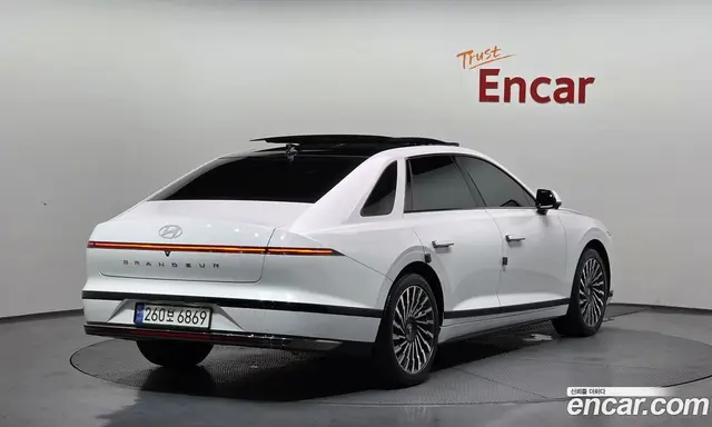 Hyundai Grandeur 2024 1.6 автомат (гидро), миниатюра 2
