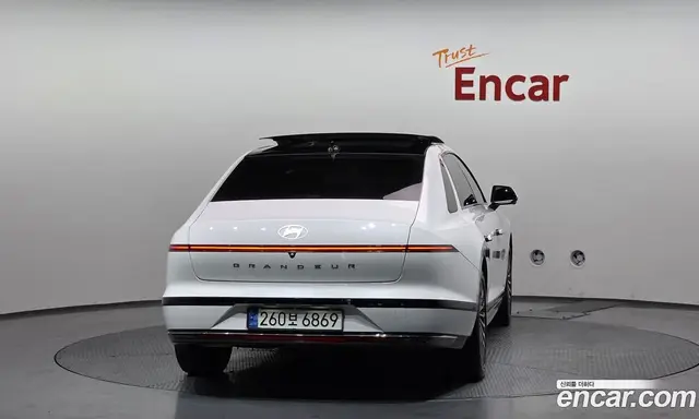 Hyundai Grandeur 2024 1.6 автомат (гидро), миниатюра 4