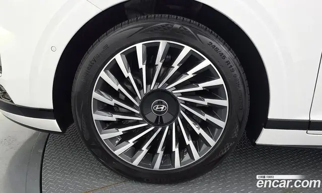Hyundai Grandeur 2024 1.6 автомат (гидро), миниатюра 5