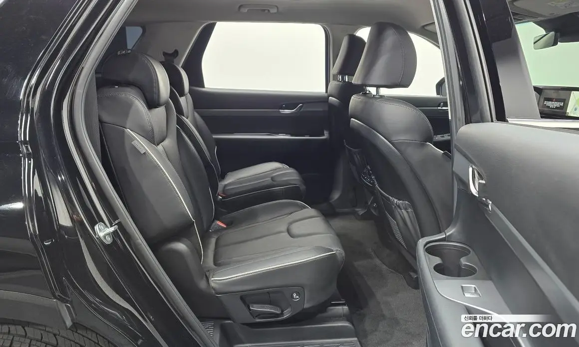 Hyundai Palisade 2023 2.2 автомат (гидро), фото 12