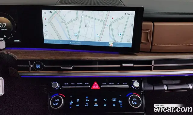 Hyundai Santa Fe 2023 2.5 автомат (гидро), миниатюра 12