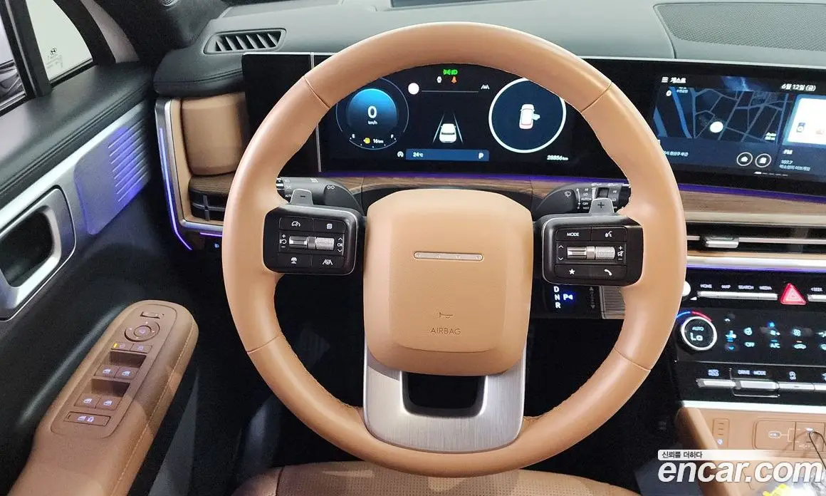 Hyundai Santa Fe 2023 2.5 автомат (гидро), фото 13