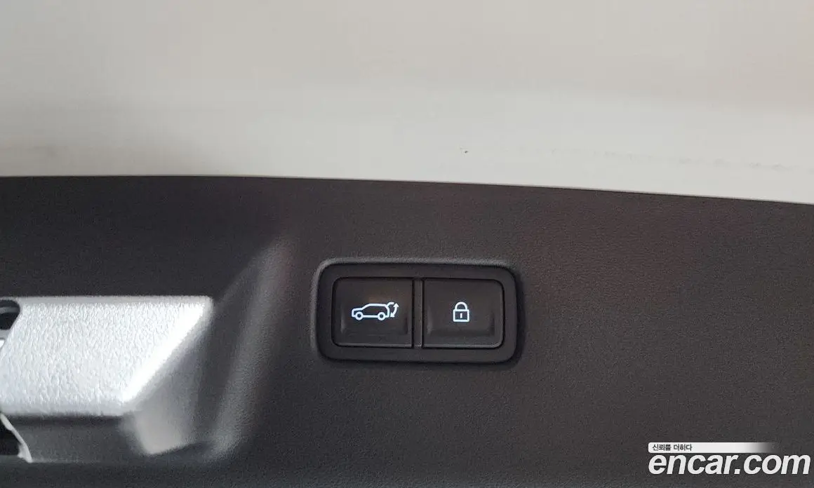 Hyundai Santa Fe 2023 2.5 автомат (гидро), фото 17