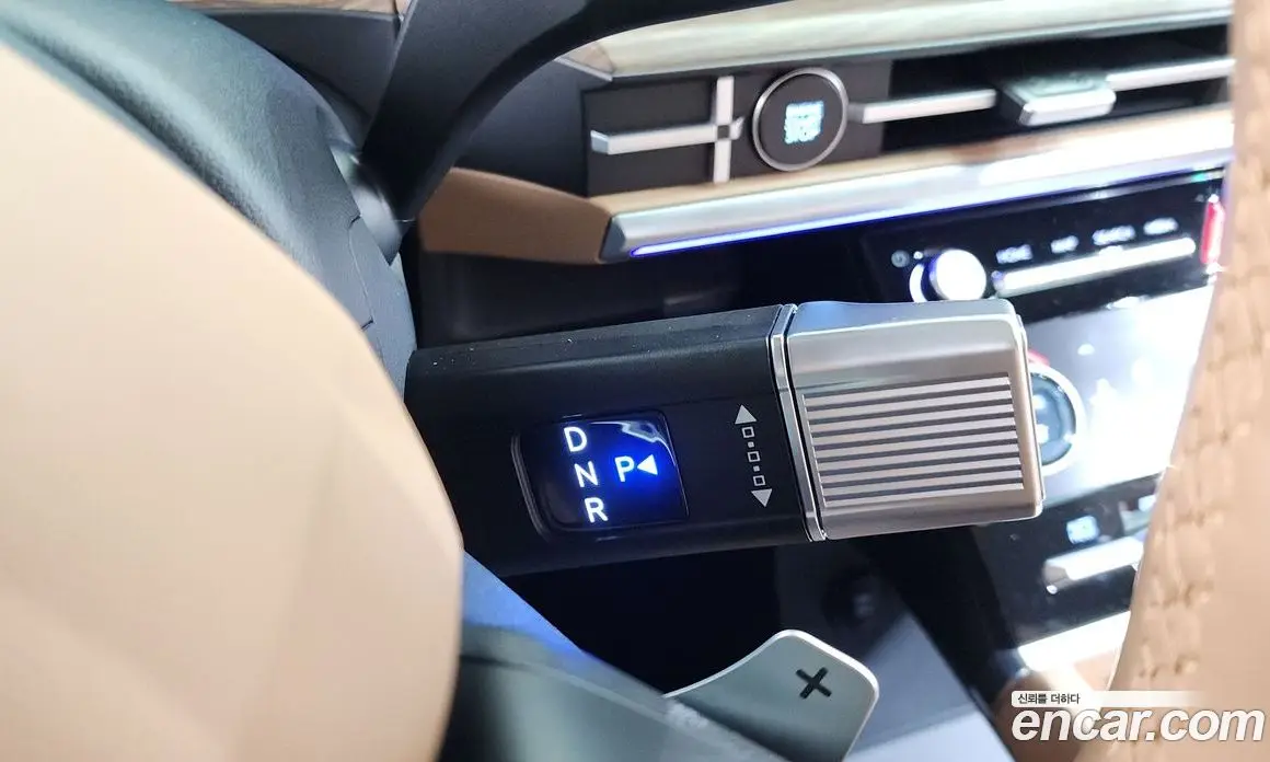 Hyundai Santa Fe 2023 2.5 автомат (гидро), фото 9