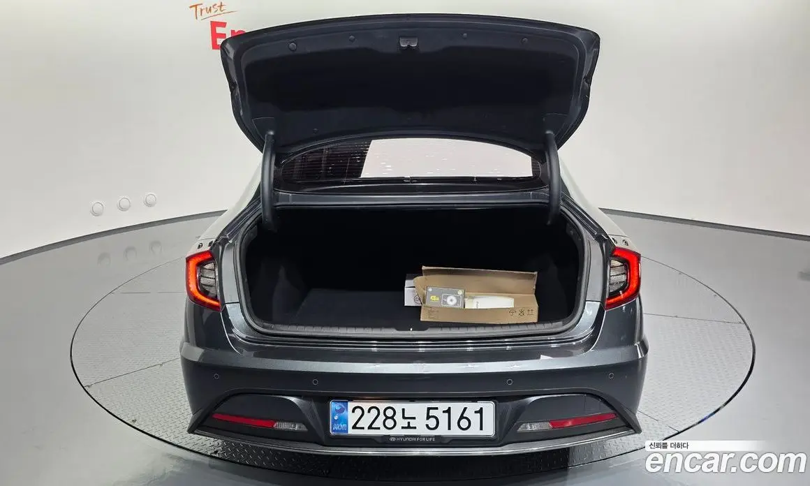 Hyundai Sonata 2022 2.0 автомат (гидро), фото 20