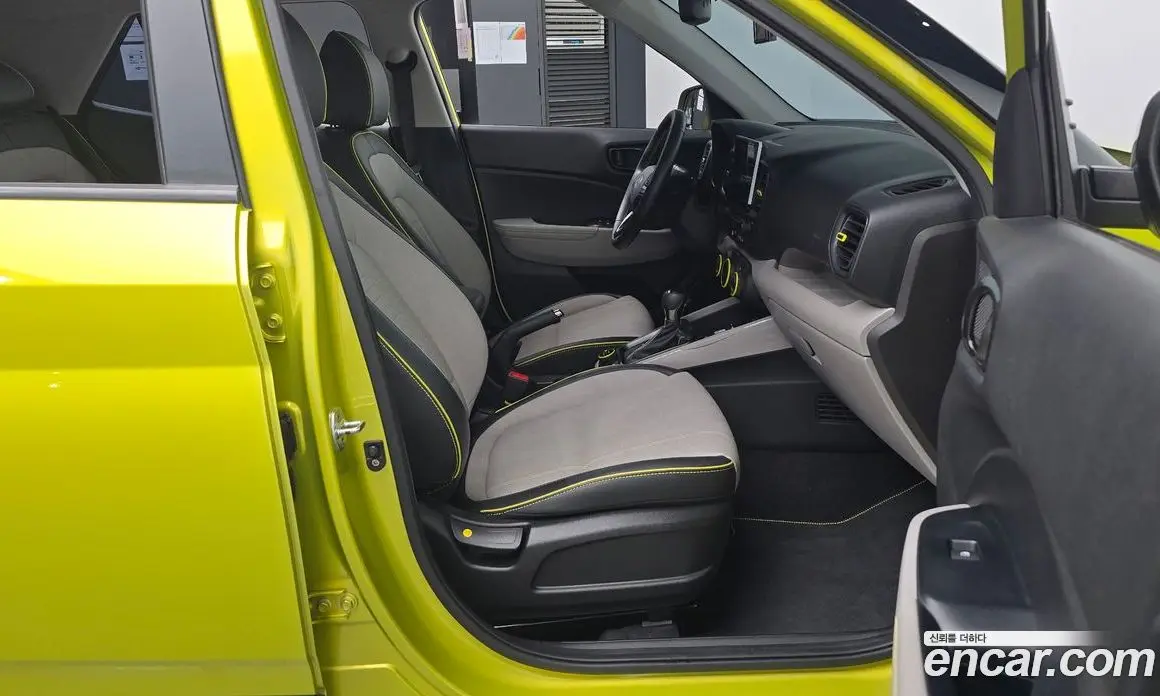Hyundai Venue 2019 1.6 автомат (гидро), фото 15