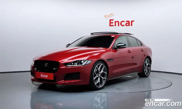 Jaguar XE 2019 3.0 автомат (гидро), миниатюра 1 Jaguar XE 2019 3.0 автомат (гидро), миниатюра 1