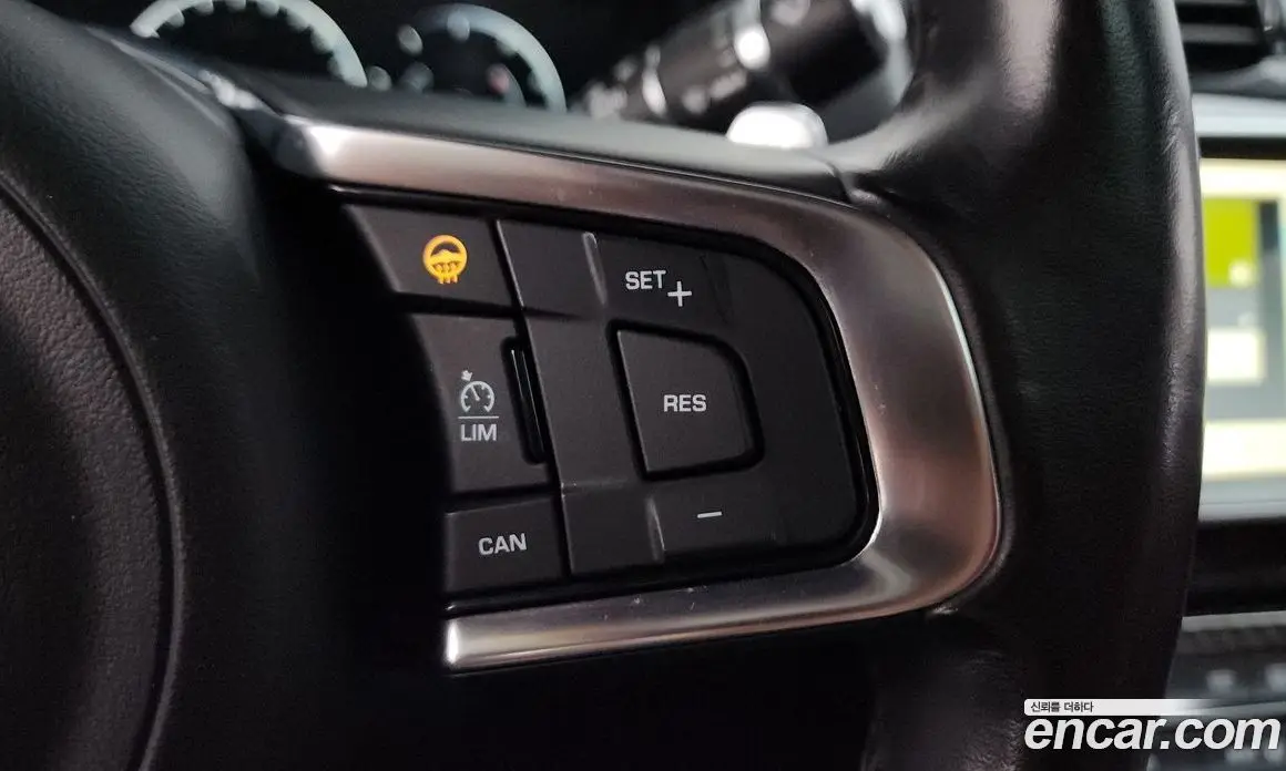 Jaguar XE 2019 3.0 автомат (гидро), фото 22 Jaguar XE 2019 3.0 автомат (гидро), фото 22