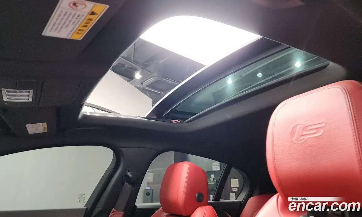 Jaguar XE 2019 3.0 автомат (гидро), фото 24 Jaguar XE 2019 3.0 автомат (гидро), фото 24