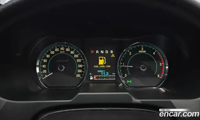 Jaguar XF 2011 2.2 автомат (гидро), миниатюра 8 Jaguar XF 2011 2.2 автомат (гидро), миниатюра 8