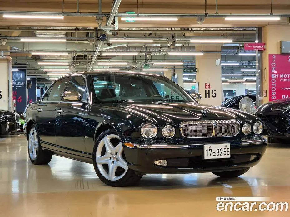 Jaguar XJ 2007 2.7 автомат (гидро), фото 3 Jaguar XJ 2007 2.7 автомат (гидро), фото 3