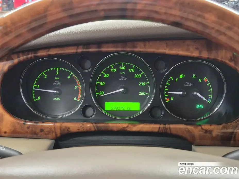 Jaguar XJ 2007 2.7 автомат (гидро), фото 8 Jaguar XJ 2007 2.7 автомат (гидро), фото 8