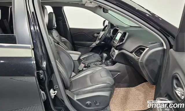 Jeep Cherokee 2018 2.4 автомат (гидро), миниатюра 11
