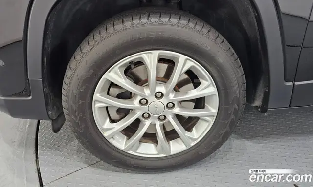 Jeep Cherokee 2018 2.4 автомат (гидро), миниатюра 5