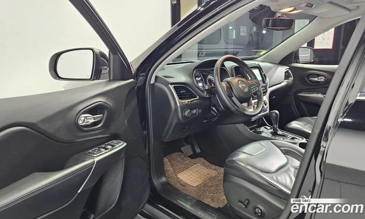 Jeep Cherokee 2018 2.4 автомат (гидро), фото 10