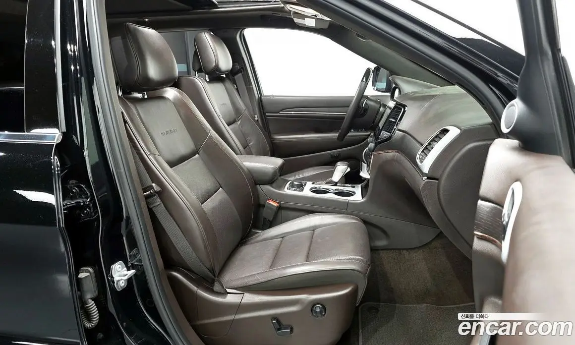Jeep Cherokee 2019 3.6 автомат (гидро), фото 11