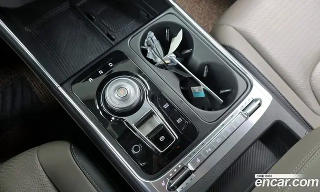 Kia Carnival 2023 2.2 автомат (гидро), миниатюра 9
