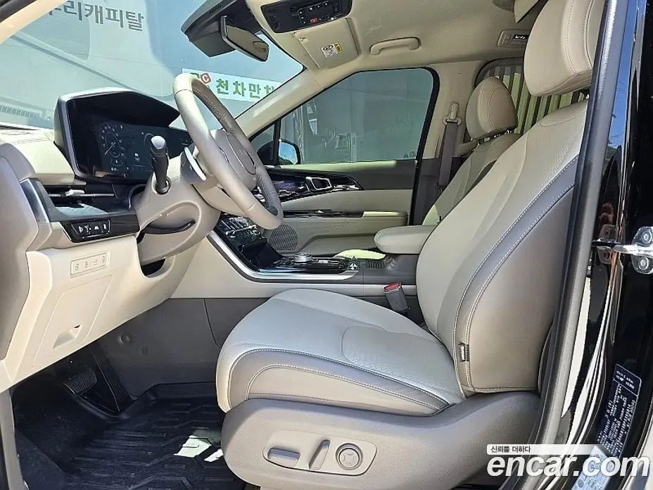 Kia Carnival 2023 3.5 автомат (гидро), фото 16