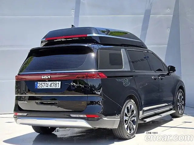 Kia Carnival 2023 3.5 автомат (гидро), миниатюра 5