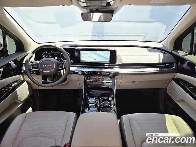 Kia Carnival 2023 3.5 автомат (гидро), миниатюра 7