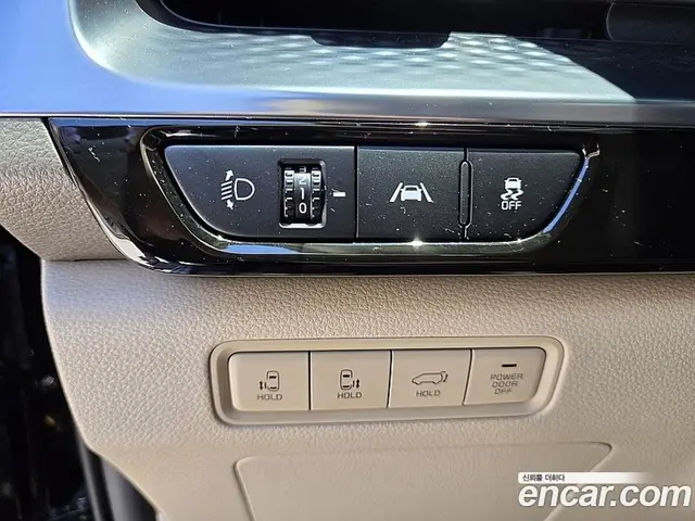 Kia Carnival 2023 3.5 автомат (гидро), миниатюра 10