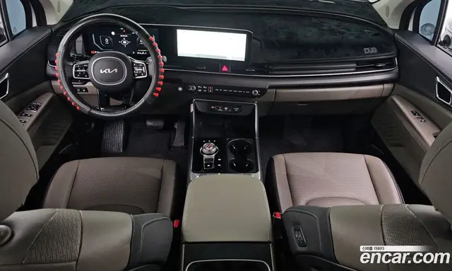 Kia Carnival 2024 2.2 автомат (гидро), миниатюра 7