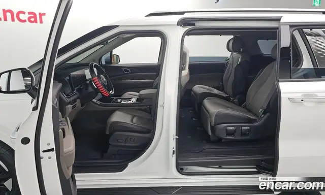 Kia Carnival 2024 2.2 автомат (гидро), миниатюра 10