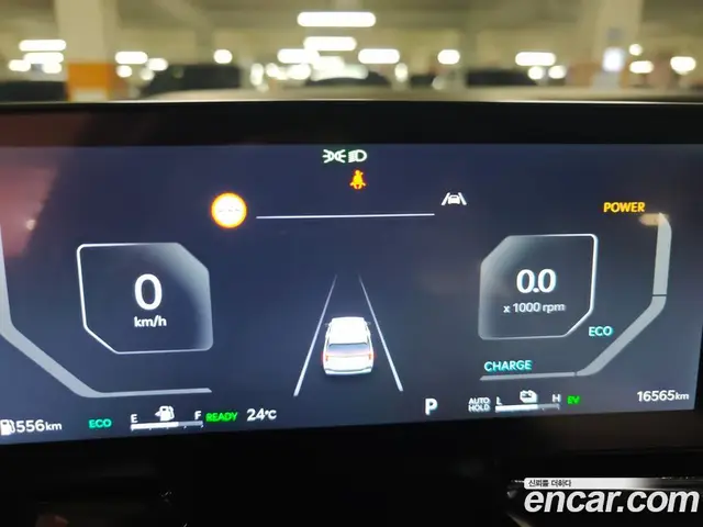 Kia Carnival 2024 1.6 автомат (гидро), миниатюра 3