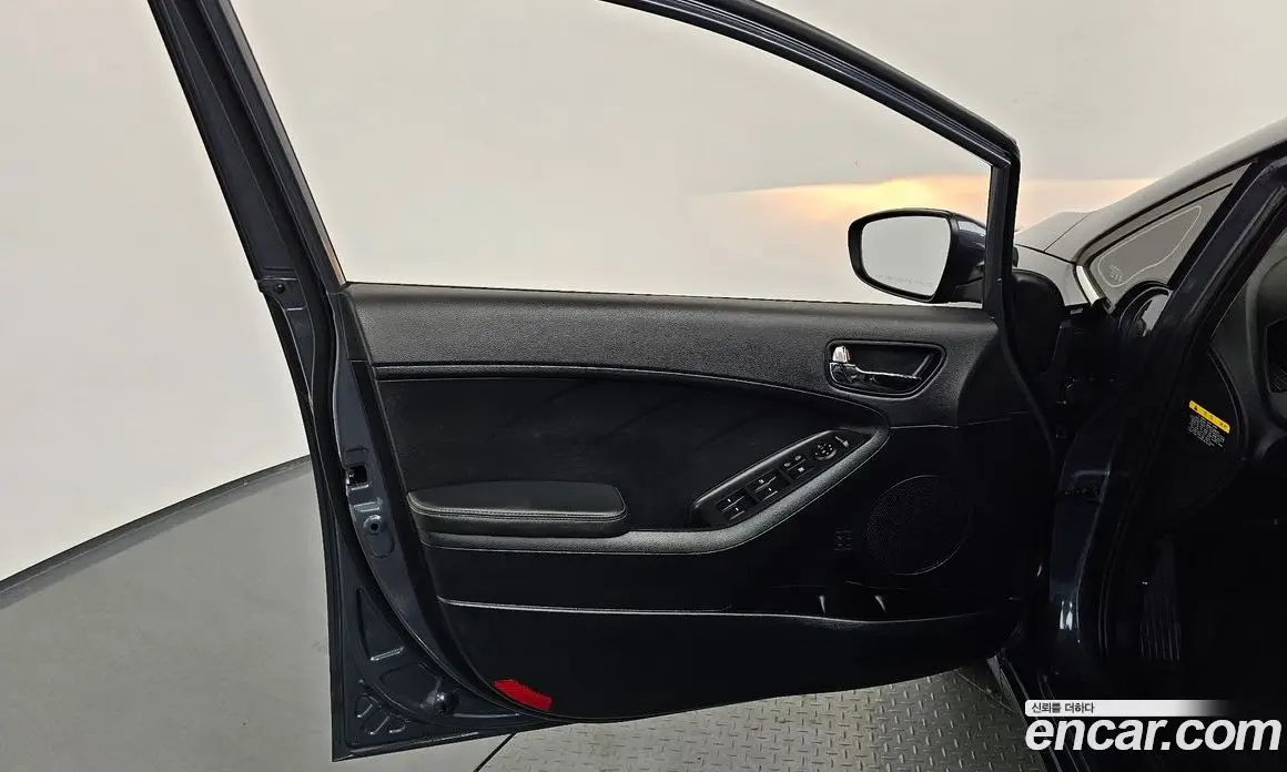Kia K3 2015 1.6 автомат (гидро), фото 14