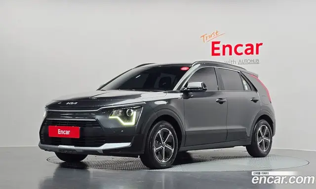 Kia Niro, 2023, 40 748 км