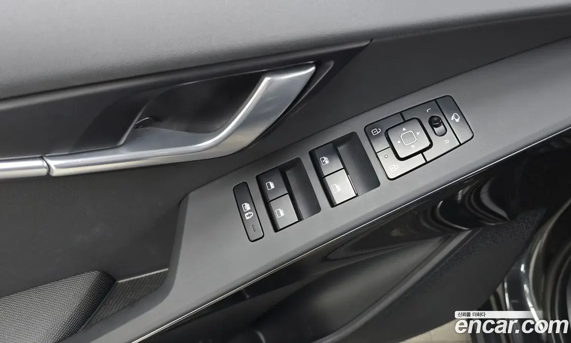Kia Niro 2023 1.6 автомат (гидро), фото 17