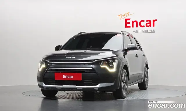 Kia Niro 2023 1.6 автомат (гидро), миниатюра 3